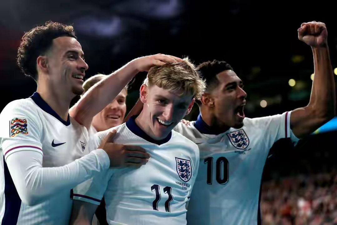 开云体育-欧国联赛决赛在即，球队士气高昂