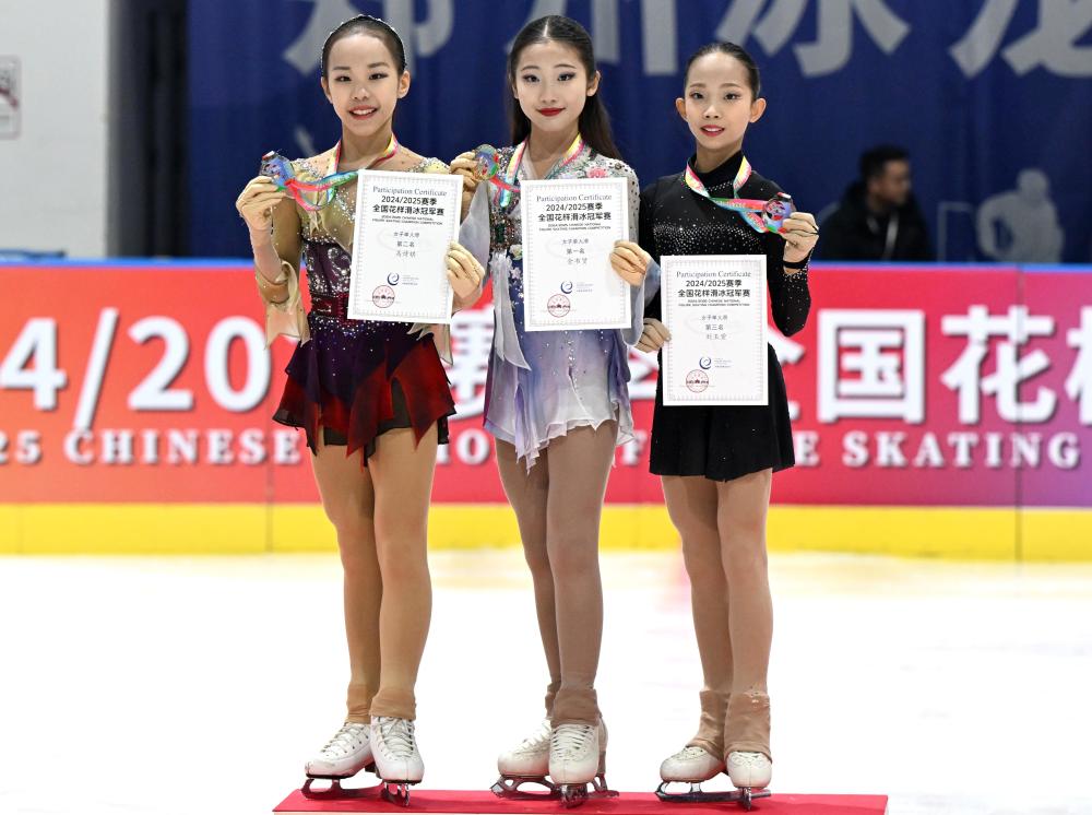 韩国体操选手惊艳全场,斩获双金 韩国体操选手惊艳全场,斩获双金