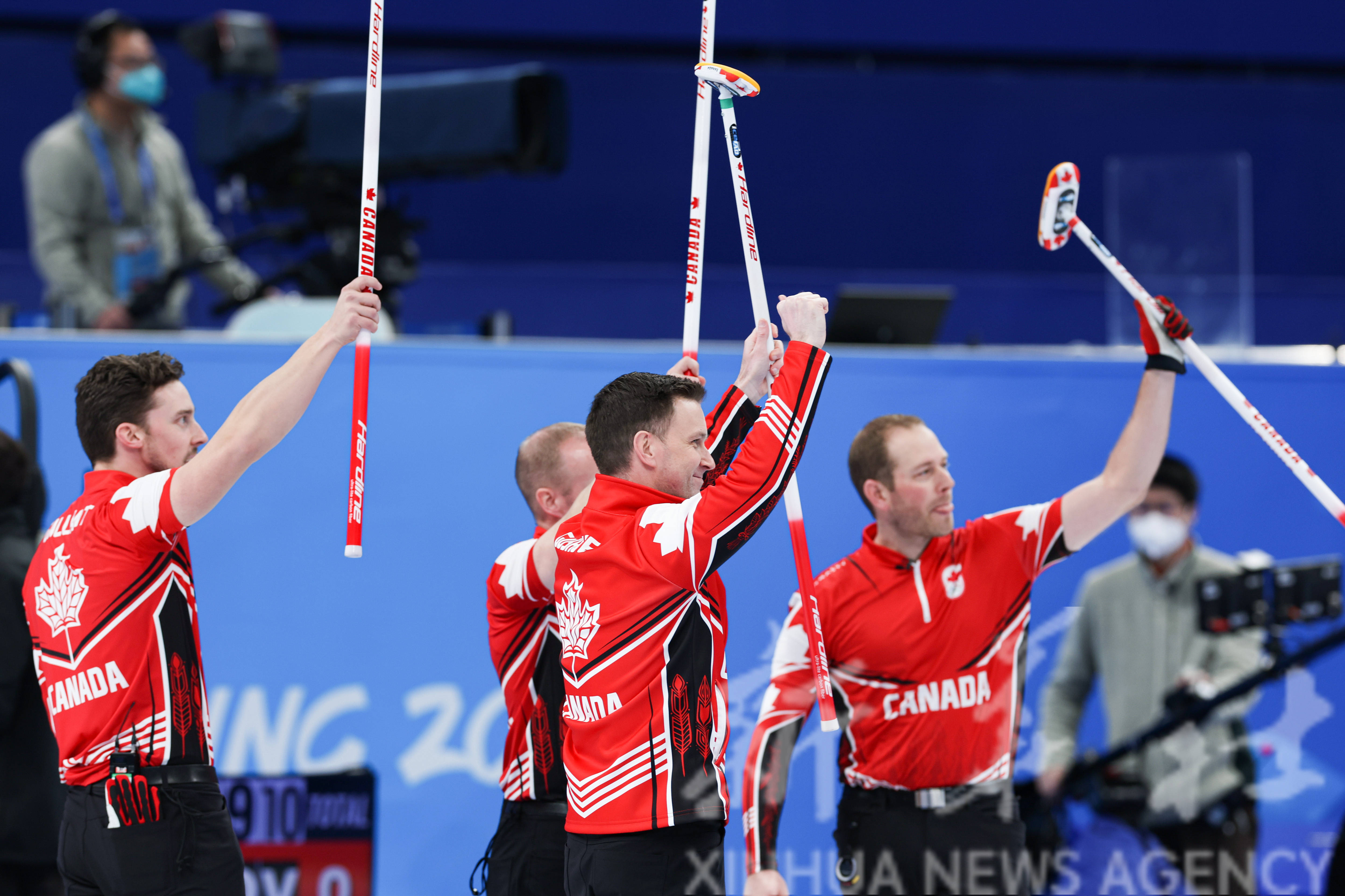 开云体育-加拿大选手破纪录夺冠，再掀高潮