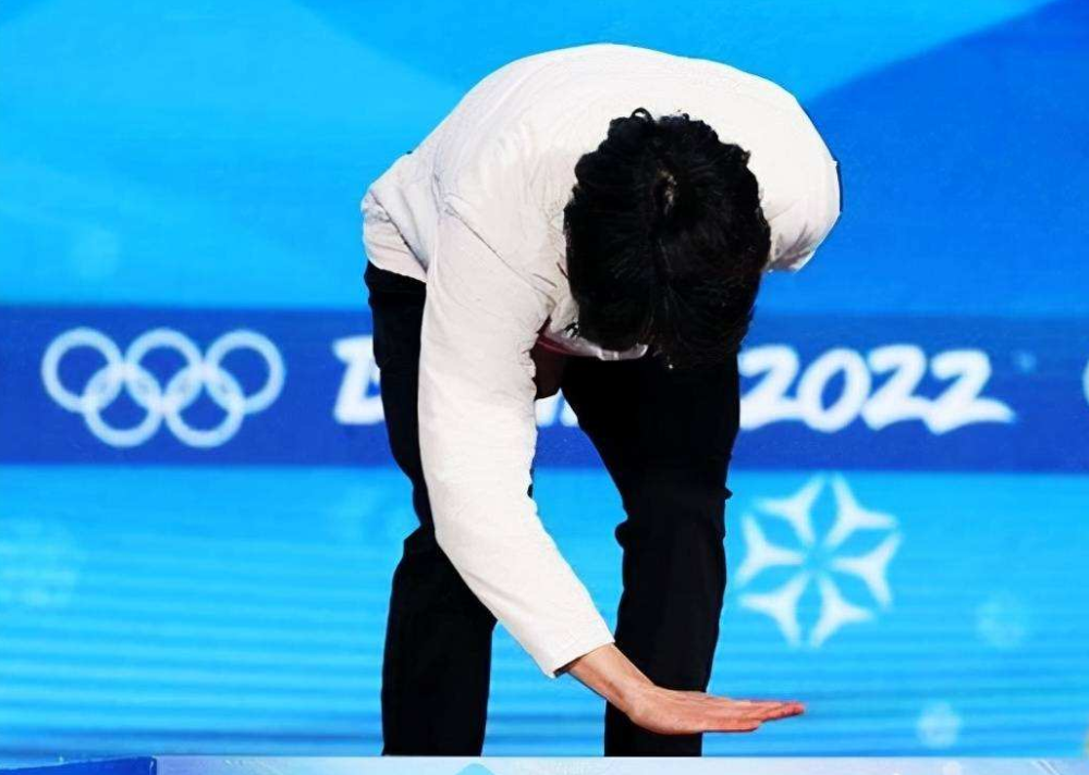 加拿大选手破纪录夺冠，再掀高潮