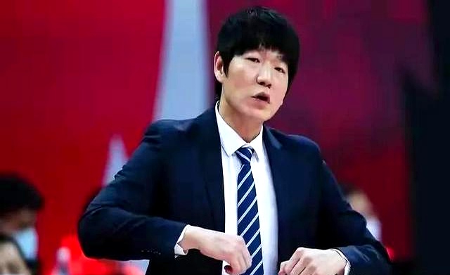 开云体育官方登录入口-河南男篮经历激烈对抗，成功获得一场胜利