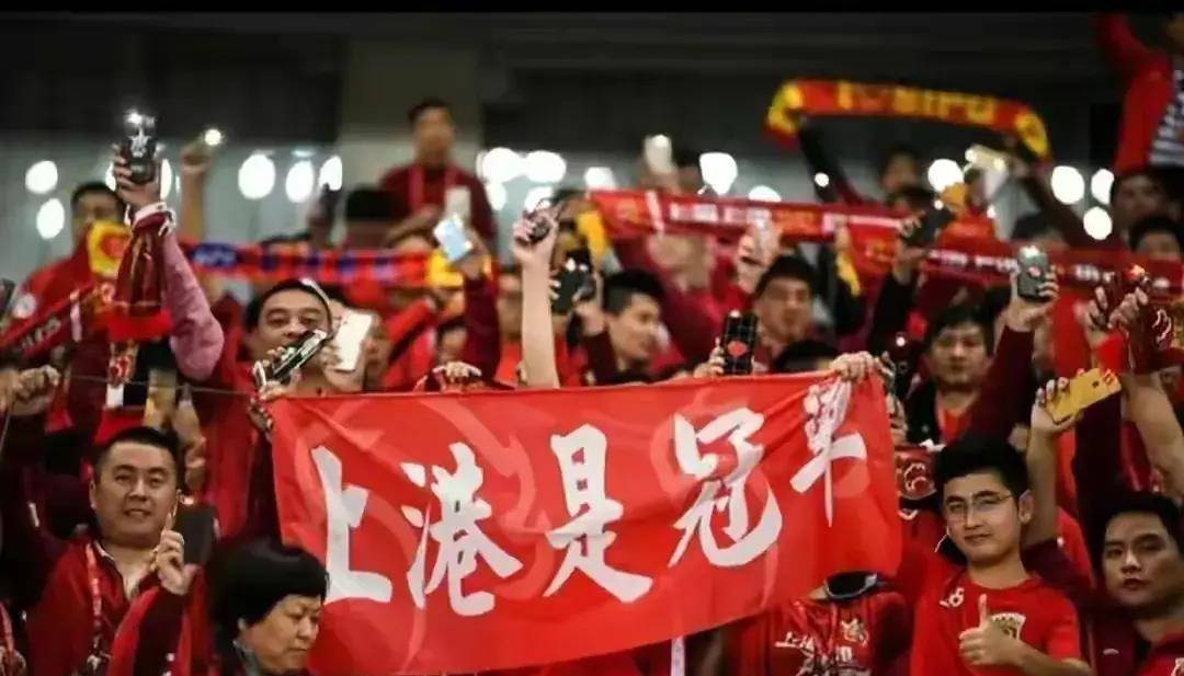 开云体育亚洲官网-利物浦球迷大规模抗议VAR裁判判罚的简单介绍