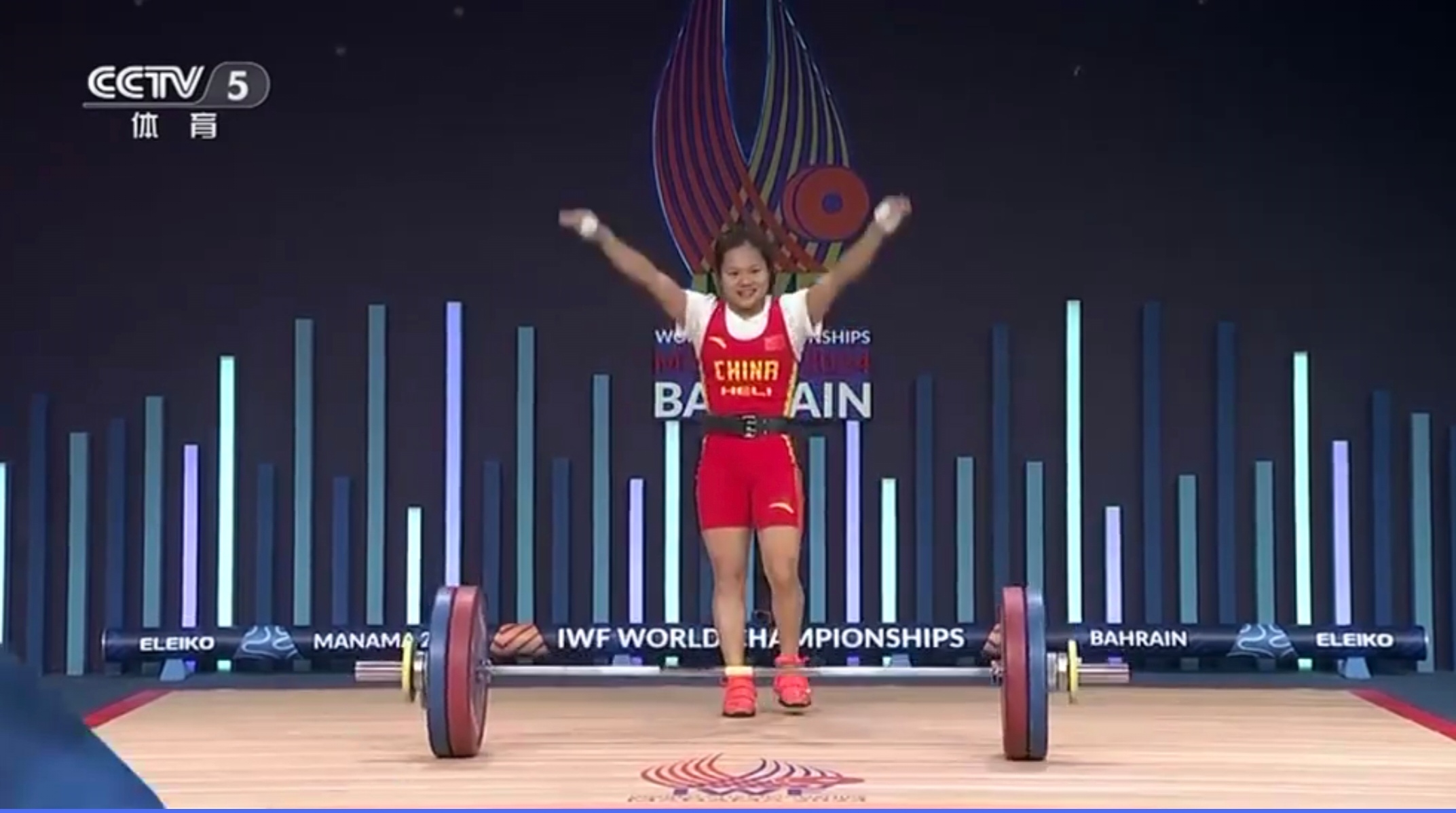 关于韩国举重选手刷新世界纪录，霸气登顶的信息