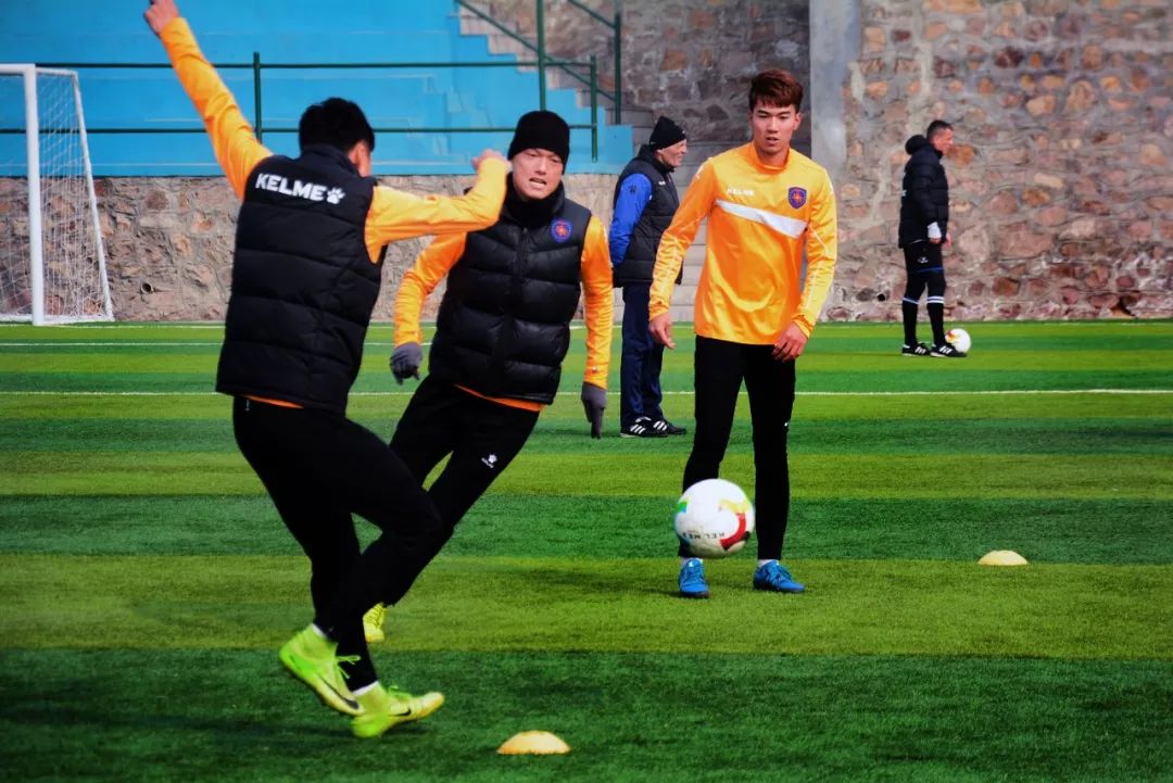 开云体育在线登录-战术调整稳定球队氛围，备战全力冲刺的简单介绍