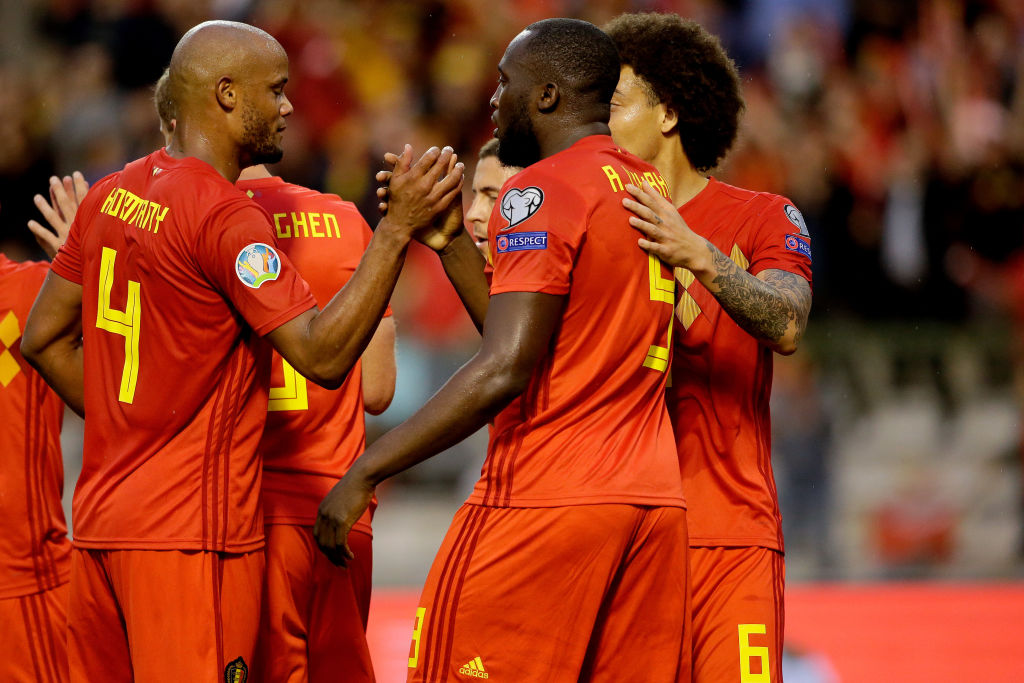 开云体育app下载-英格兰再夺冠军，罗伯逊锦上添花