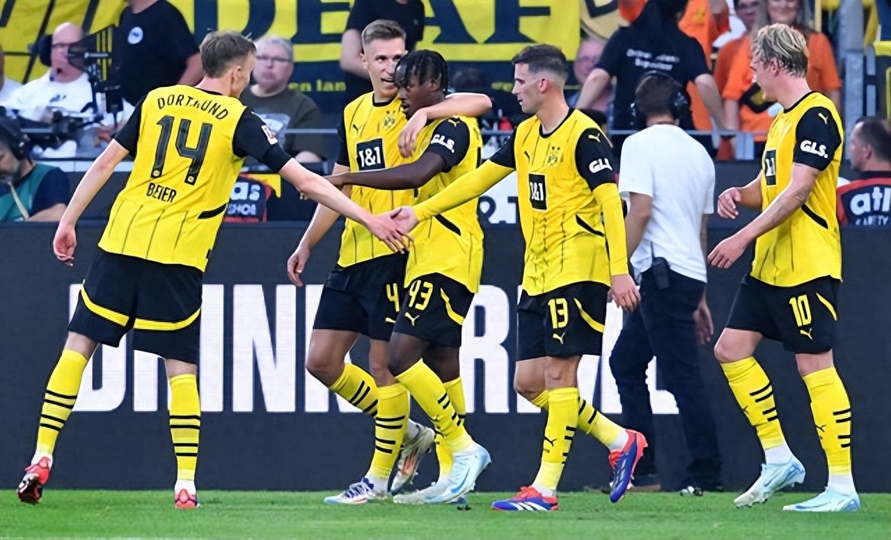 包含多特蒙德遭遇惨败,战绩跌至联赛第五位的词条 包含多特蒙德遭遇惨败,战绩跌至联赛第五位的词条