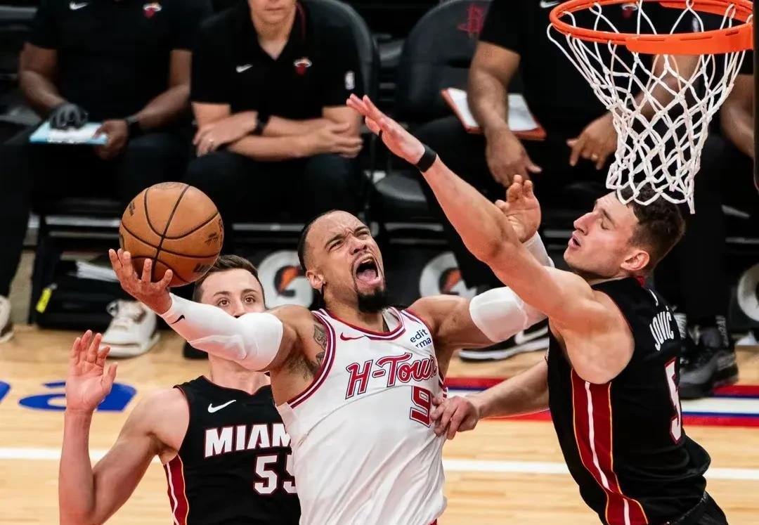 开云体育官网入口-热火遭遇尴尬三连败！球队状态堪忧的简单介绍