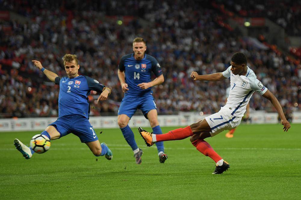 欧洲顶级球队争夺季后赛资格 欧洲顶级球队争夺季后赛资格